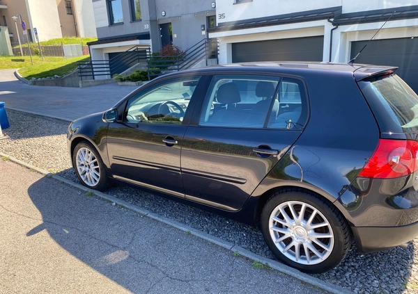 Volkswagen Golf cena 17500 przebieg: 134000, rok produkcji 2006 z Biała małe 92